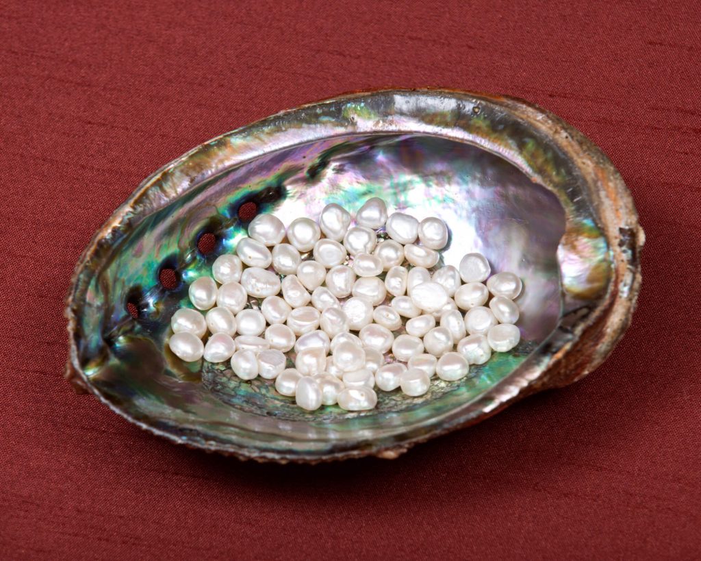 best items to buy in china pearls