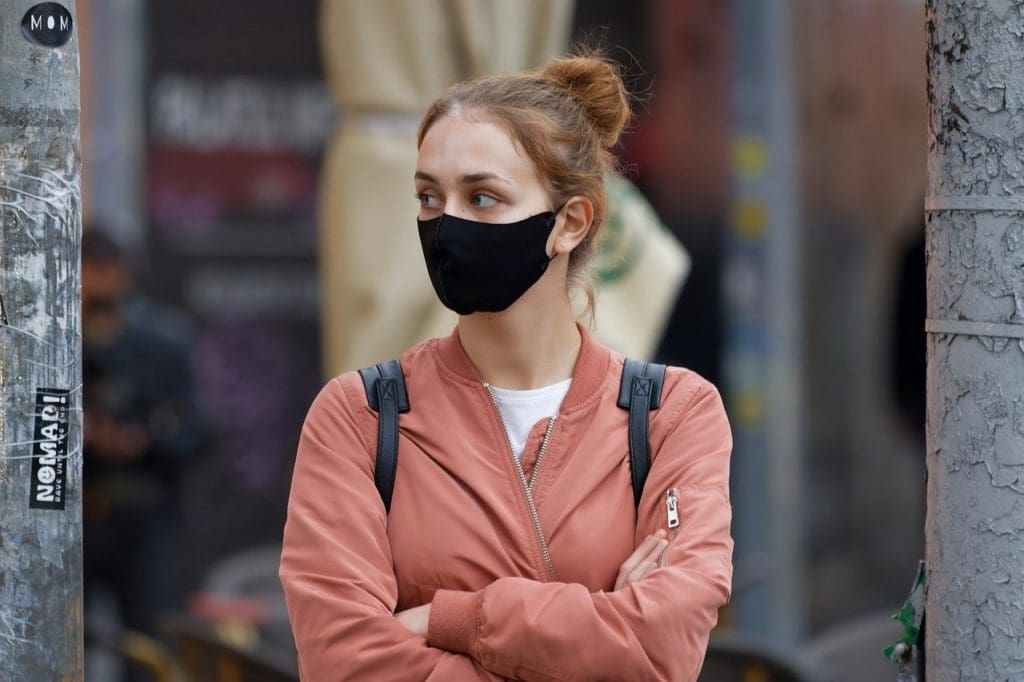 girl, mask, waiting-6760104.jpg