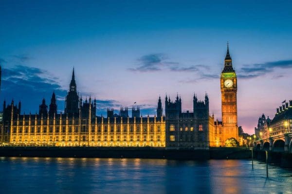 New-Blog-COVID-Travel-Restrictions-Have-Been-Lifted-in-the-United-Kingdom-Heres-What-You-Should-Know-