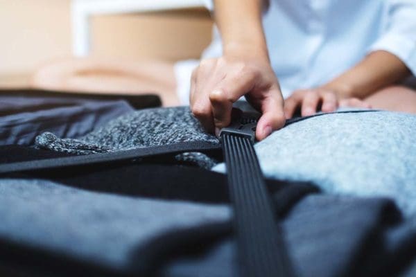New-blog-5-Sustainable-Essentials-To-Bring-In-Your-Carry-On