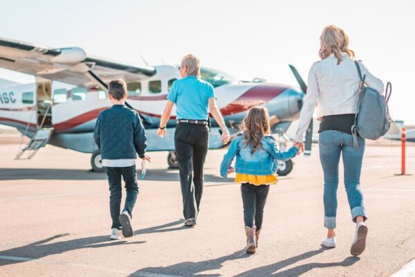 10TipstoMakeFlyingwithChildrenEasier