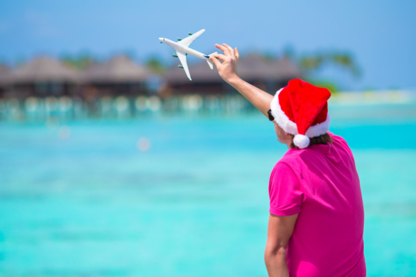 How to Stay Healthy While Traveling For the Holidays