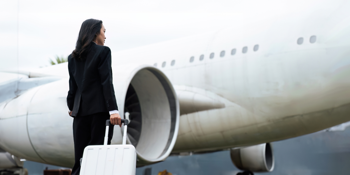 10 Tips For Handling Long-Haul Business Flights Like a Pro