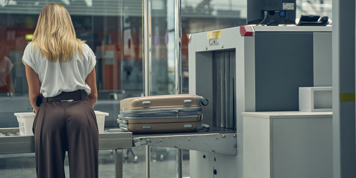 How to Navigate Airport Security Quickly & Efficiently